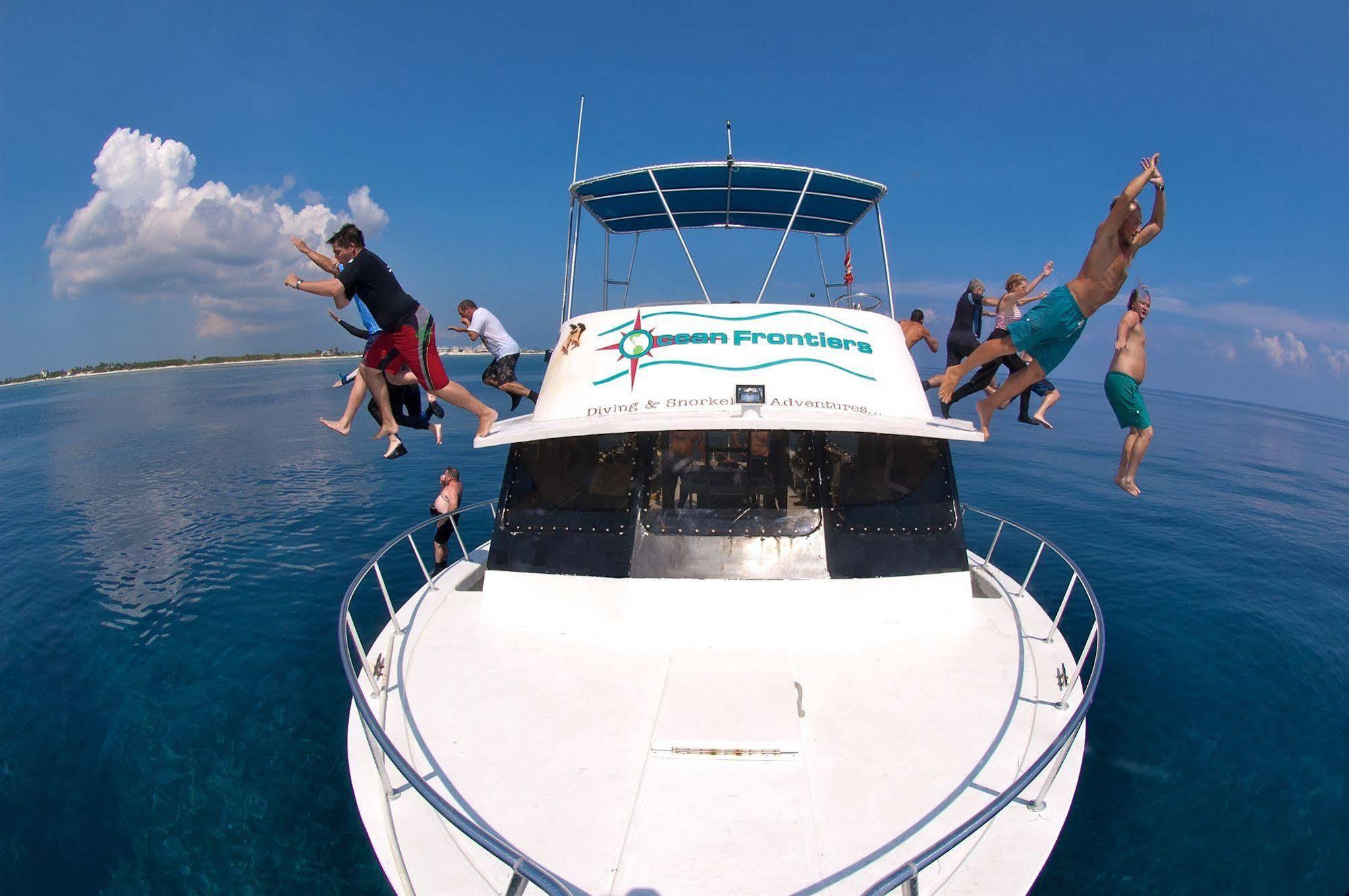 Compass Point Dive Resort Gun Bay Luaran gambar